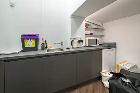 79 Westbourne Park Road, London, Retail / High Street Retail To Let - 79 westbourne pk rd-9990.jpg
