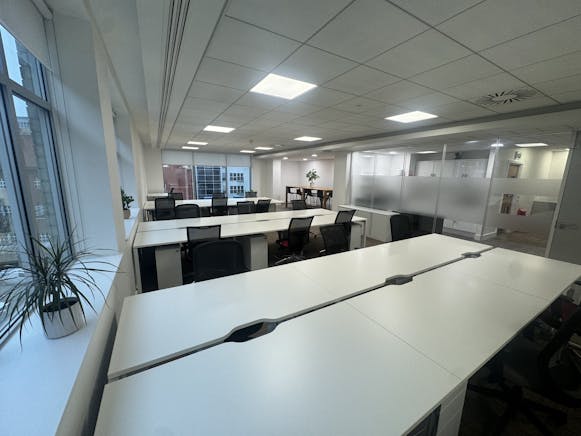 Scale Space, 45 Wollaton St, Nottingham, Office To Let - IMG_4880.jpg