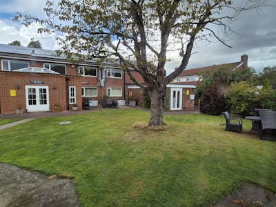 Beechwood Cancer Care Centre, Chelford Grove, Stockport, D1 (Non Residential Institutions) / Office / Residential For Sale - 20250901_152012.jpg