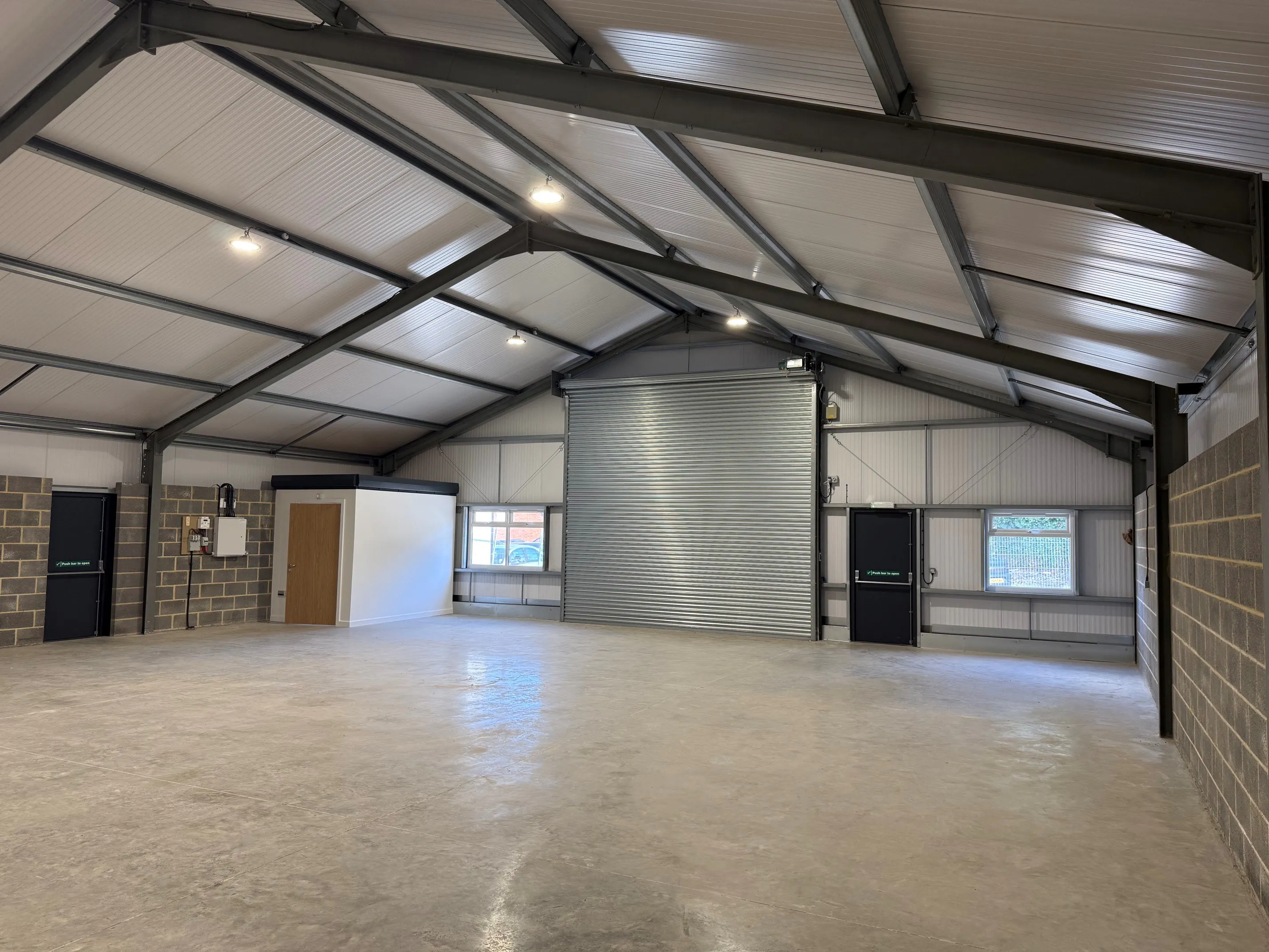 Unit 2, Beckett Works, Northford Close,, Shrivenham, Industrial For Sale - Interior 2.jpg