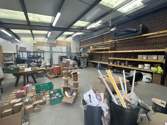 Ash, Greenhills Rural Enterprise Centre, Farnham, Industrial / Warehouse To Let - IMG_8724.JPG