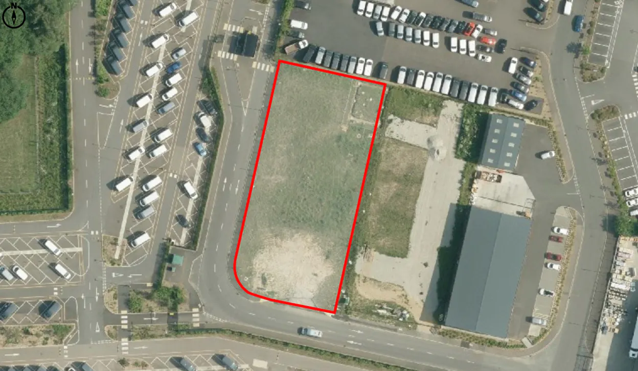 Storage Land, Turnpike Close