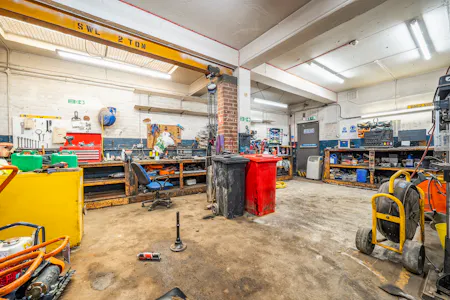 14-16 Shacklewell Lane, London, Industrial / Light Industrial / Warehouse To Let - 1515895 (5).jpg