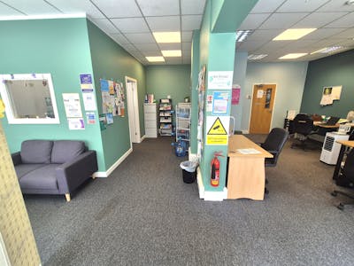 72-74 Princes Street, Stockport, Retail To Let - 20250711_112305.jpg