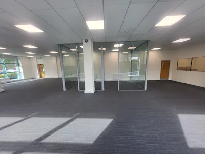 Ground Floor, Unit G9 Calmount Park, Dublin 12, Industrial To Let - 11.jpg