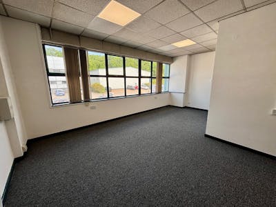 Unit 7, Severnlink Distribution Centre, Chepstow, Industrial To Let - 7 Severnlink 06.jpg