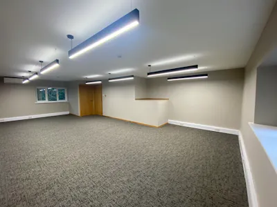 11 Kings Court, Horsham, Office To Let - WEB IMG_9570.jpeg