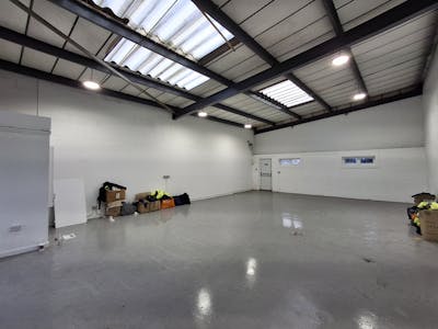 Unit 19 West Howe Industrial Estate, Bournemouth, Trade Counter / Showroom / Industrial / Warehouse To Let - 20260220_161014.jpg