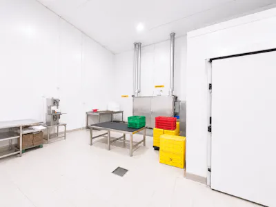 Al Quoz Industrial Area 4, Dubai, Warehouse To Let - image00001.png