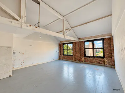 Dove Commercial Centre (Whole), London, Office To Let - 2.jpg