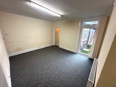 70 Priory Road, Kenilworth, Office / Retail To Let - 6.jpg