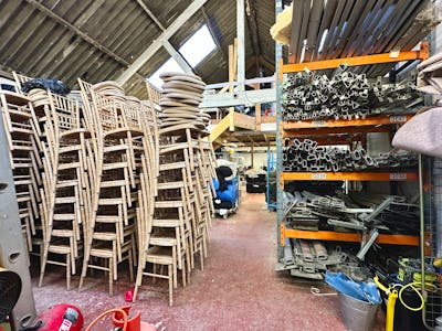 36 Burr Street, Dunstable, Industrial / Industrial/Logistics To Let - 20260123_113741353_iOS.jpg