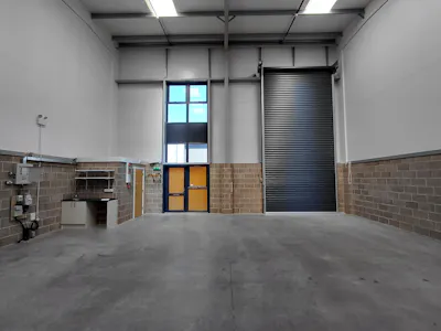Unit 38, Axis 31, Oak Field Road, Wimborne, Industrial / Warehouse To Let - 20260731_111152.jpg