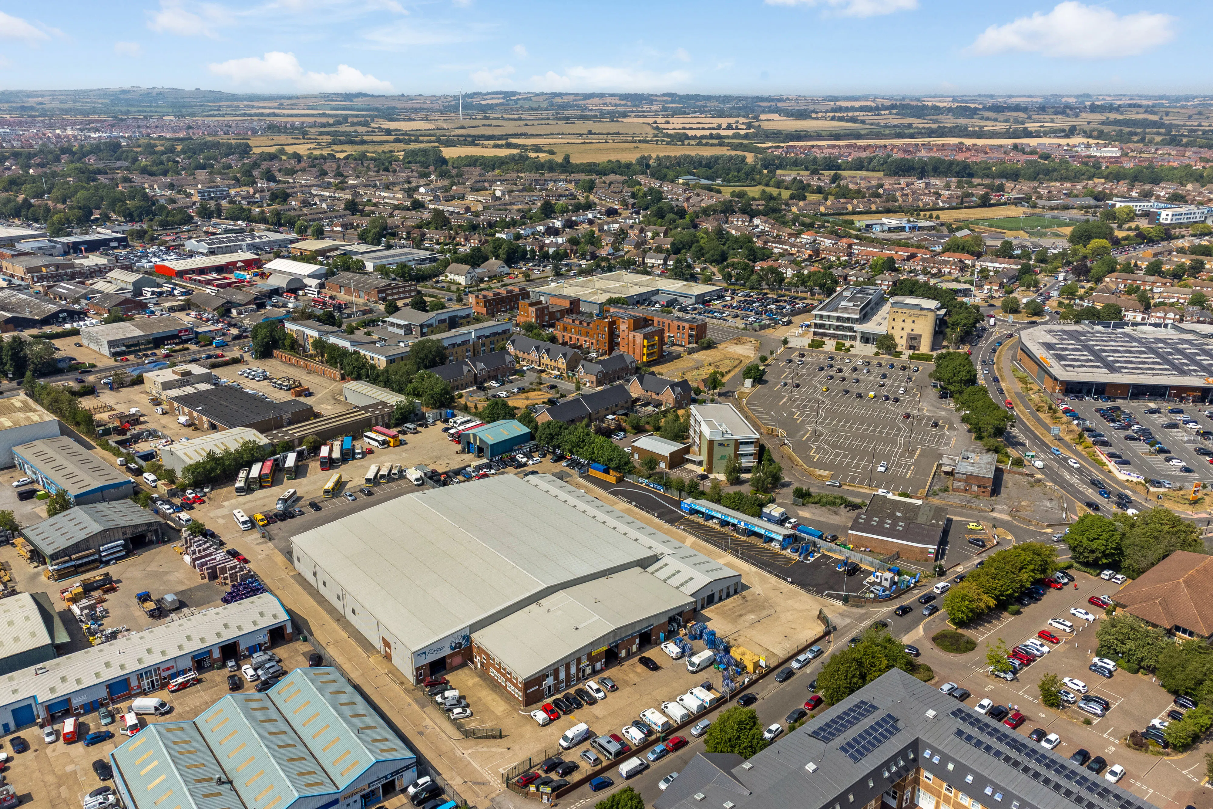 Unit 1 The Point, Aylesbury, Industrial / Industrial To Let - 112371_Unit 1 The Point (15)ENH.jpg
