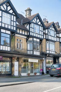 124 / 124A Bolling Road Ben Rhydding, Ilkley, Investment / Residential / Retail For Sale - 124_Bolling_Road_004.jpg