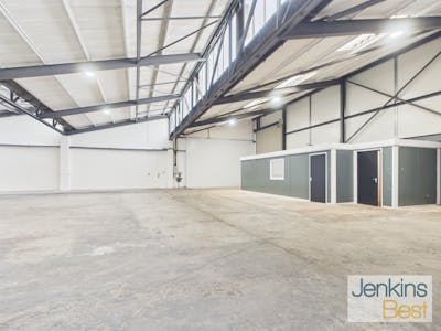 Unit 15, Springvale Industrial Estate, Cwmbran, Industrial To Let - CAM05096G0-PR0031-STILL027.jpg