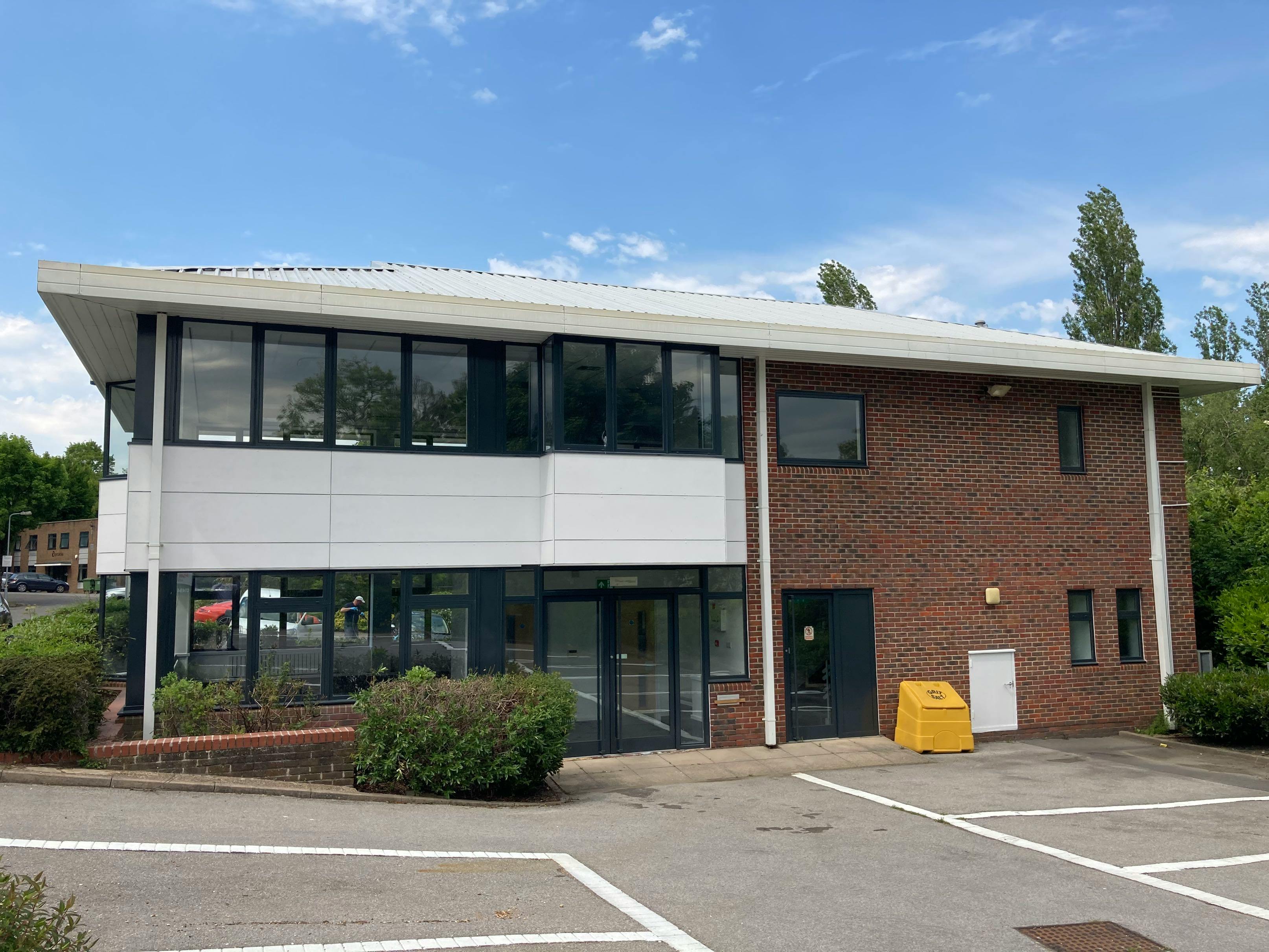 Trenchard House, High Wycombe, Offices To Let - Photo 4