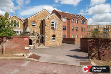 Adair House, Windsor, Office To Let - 1938089ef38e490fa37e752733d5cf95.JPG
