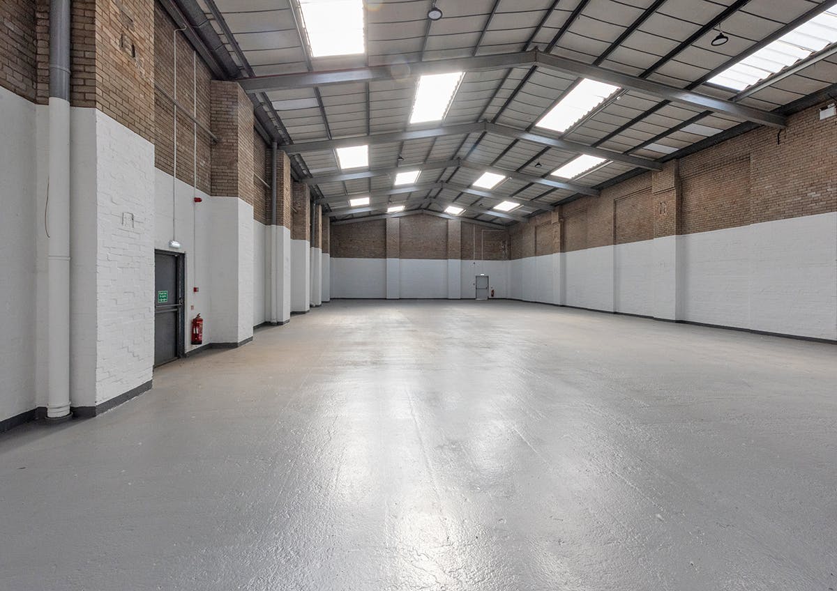 Industrial Unit in Cradley Heath - photo 2