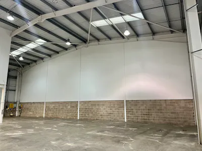 2 Langley Park, Langley, Warehouse To Let - 6 Langley Warehouse 3.jpg