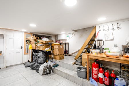 Barbican Cawfee, 58 Long Lane, London, Retail Lease Assignment - Long Lane 58  1.jpg