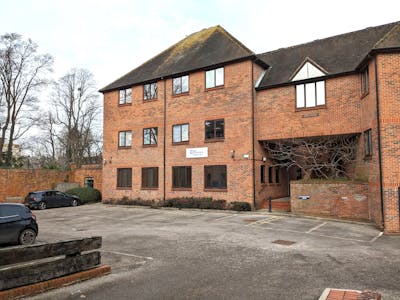 Park House, Farnham, Office For Sale - PXL_20240129_135438859.jpg