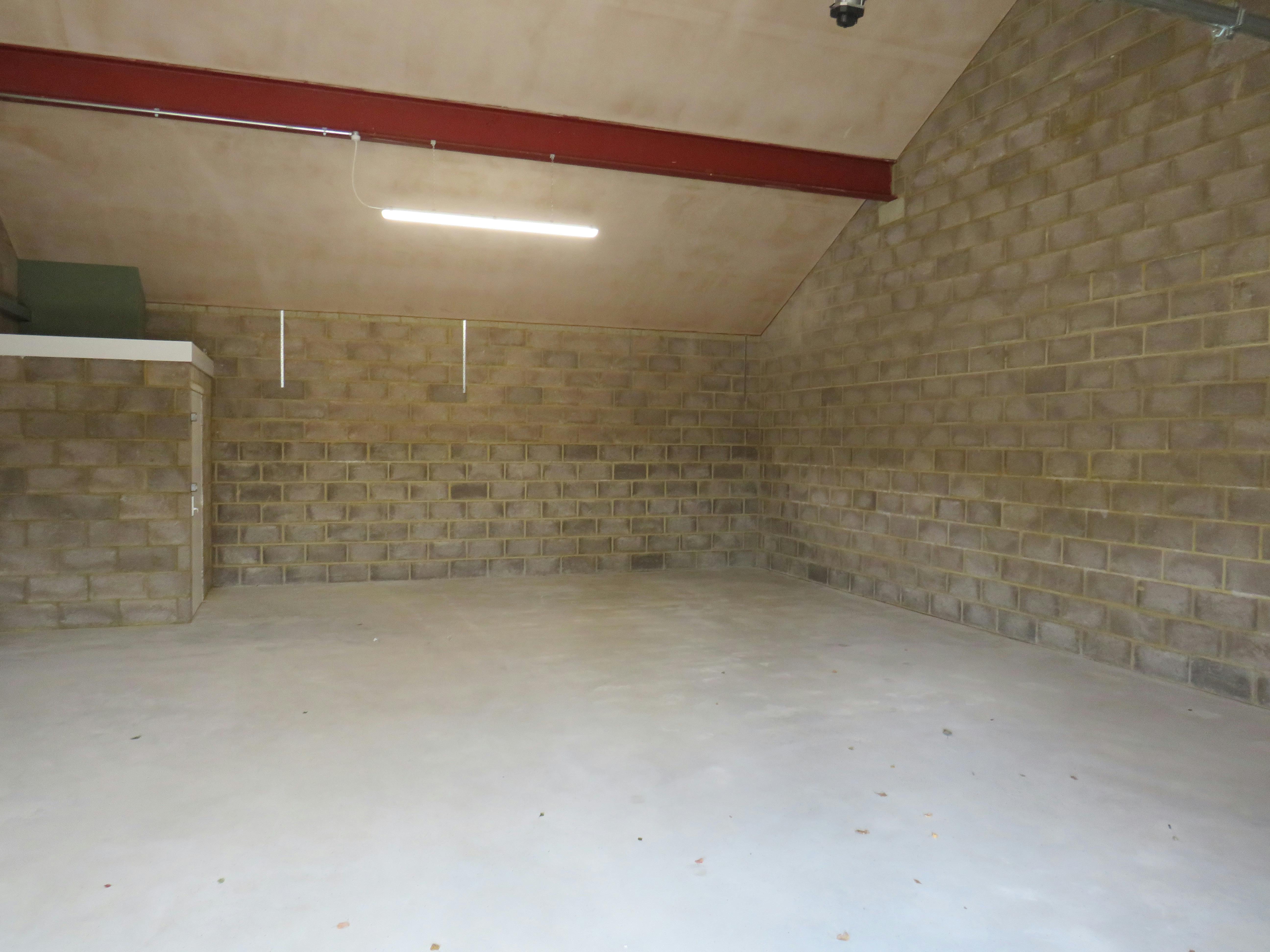 Unit 6 Taplins Farm Court, Hartley Wintney, Warehouse & Industrial To Let - IMG_1836.JPG