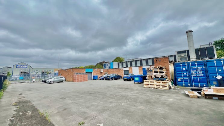 472 Basingstoke Road, Reading, Office For Sale - Rear yard  parking.jpg