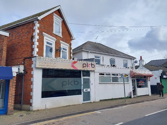 87-89 Church Street, Crowthorne, Offices For Sale - 20260213_134302.jpg