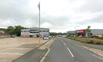 Former Carpetright, Gunville Trading Estate, Newport, Industrial / Leisure / Retail To Let / For Sale - Taylor Road, Newport, Isle of Wight v.jpg