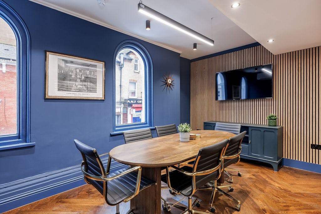 Office in Bournemouth - photo 3