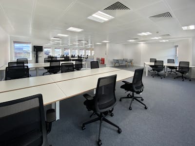 Greyfriars Gate, Reading, Office To Let - IMG_9980.jpg