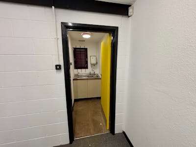 Unit 86, Portmanmoor Road Industrial Estate, Cardiff, Industrial To Let - 86 Portmanmoor 04.jpg