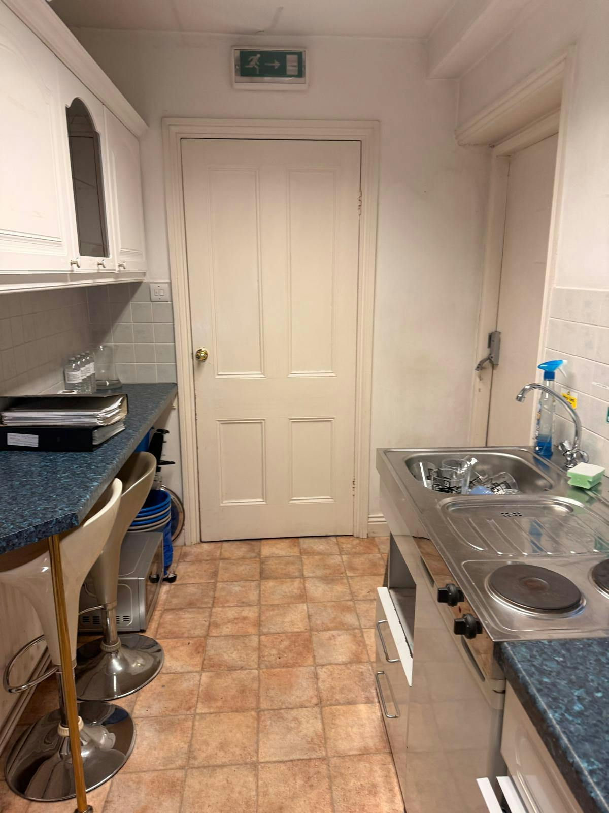 7 Victoria Avenue, Harrogate, Offices To Let - PHOTO-2026-01-27-14-09-01.jpg