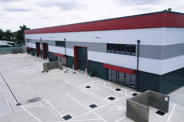 Unit 3 Multiparc Woodley, Reading, Industrial / Warehouse To Let - Unit 3 Multiparc Woodley