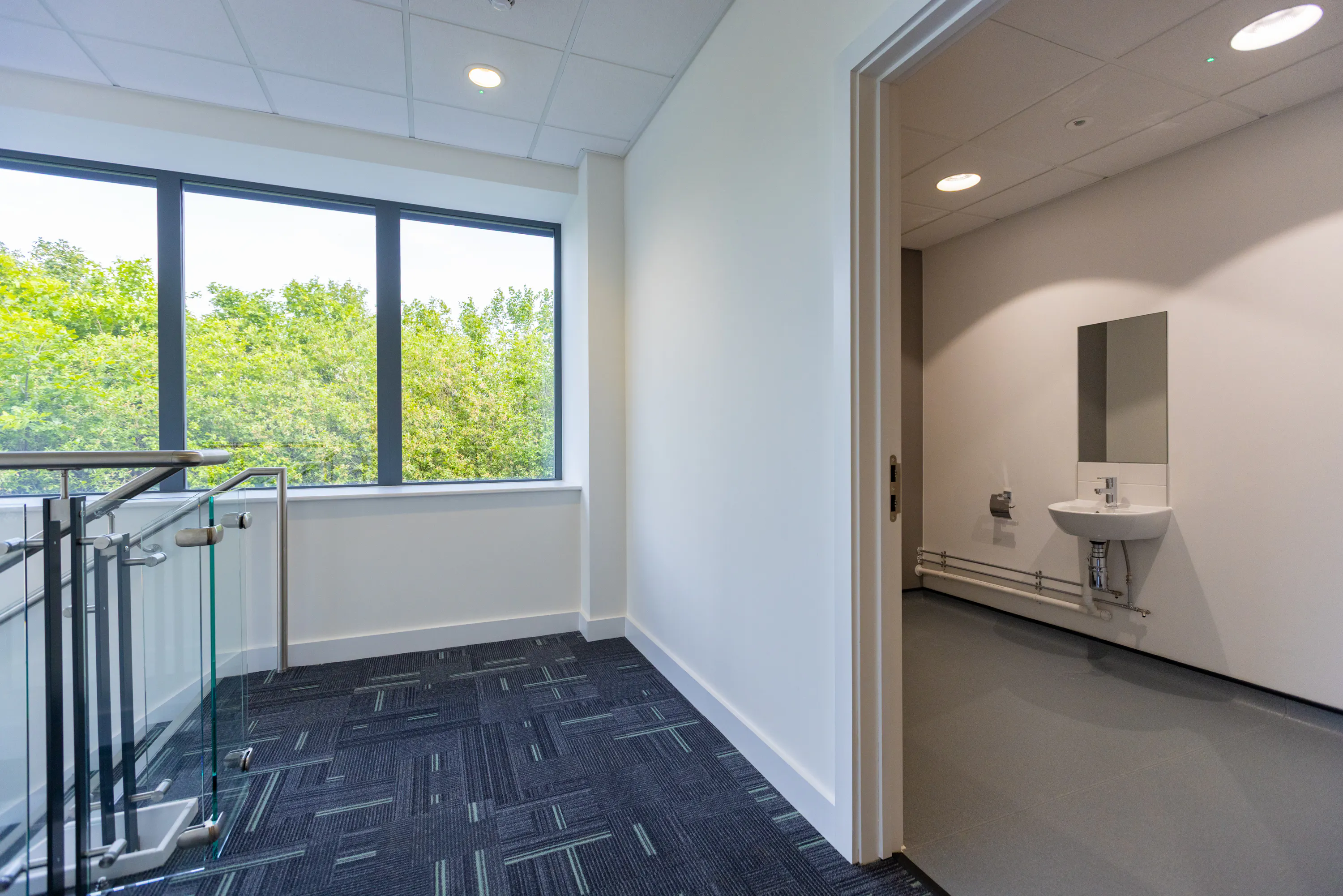 Unit 23 T45, Aire Valley Road, Leeds, West Yorkshire, LS9 0AA