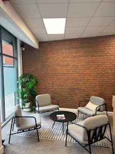 59 Tanner Street, London, Office To Let - Reception seating.JPG