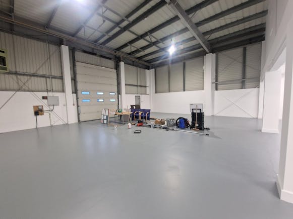 Unit F, Daneshill Central, Armstrong Road, Basingstoke, Industrial To Let - 20260128_161921.jpg