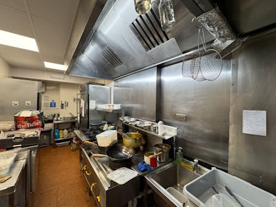 Fully Fitted Takeaway Premises, 1133 Pollokshaws Road, Glasgow, A3 (Restaurants and Cafes) For Sale - IMG_8612 2.jpg