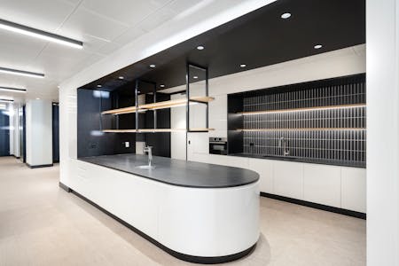 1 Whittington Avenue, London, Office To Let - WhittingtonAve-14-5thflr.jpg