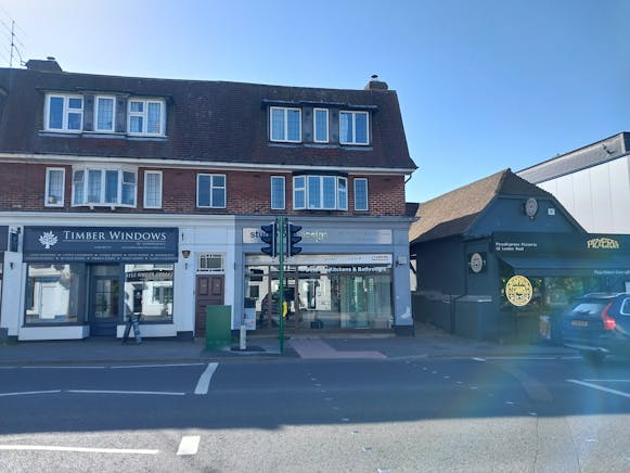 16 London Road, Ascot, Retail For Sale - 20260501_093409.jpg