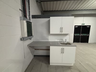 Unit 15, Festival Park, Ebbw Vale, Industrial To Let - IMG_2792.JPG