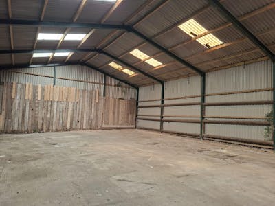 Agricultural Storage Building, Cherry Hall Farm, Lymm, Industrial / Industrial/Logistics / Industrial / Storage / Live/Work Unit / Industrial / Warehouse / Workshops To Let - Cherry Hall Farm  (5).jpg