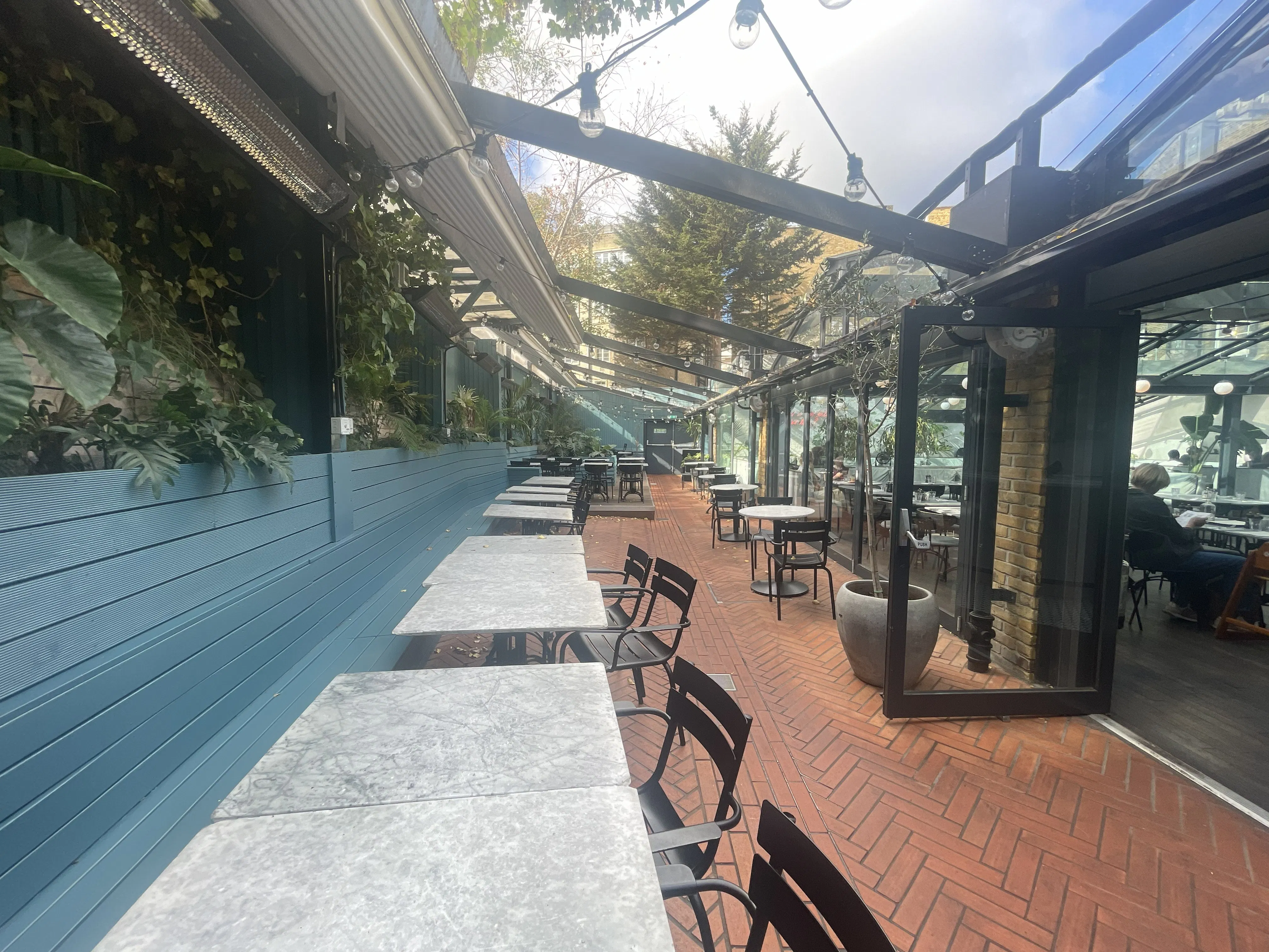 Nelson Road, London, Greenwich, Bar / Restaurant Lease Assignment - IMG_2808.jpg