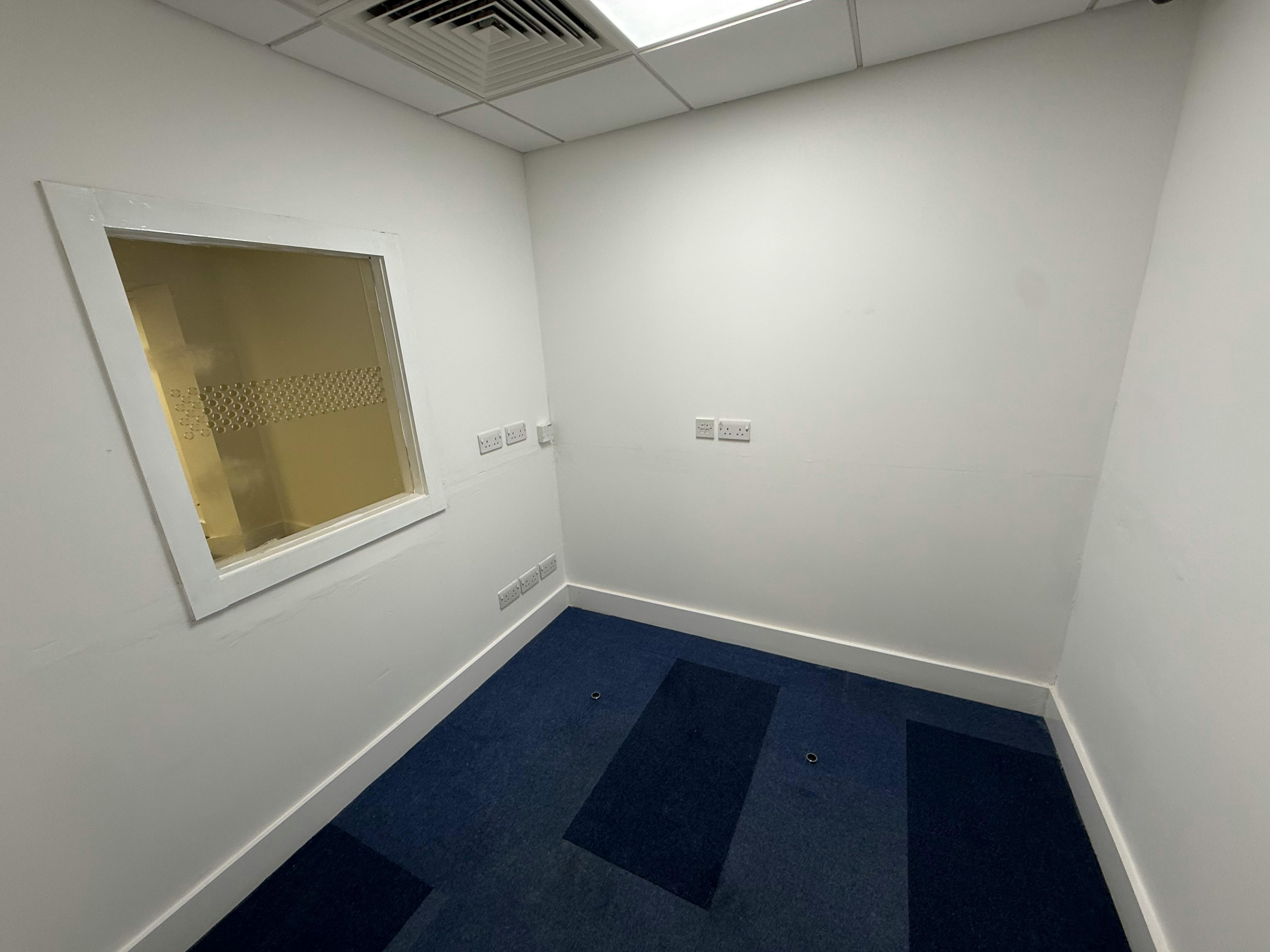 9 Front Street, Chester Le Street, Retail To Let - IMG_8224.jpeg