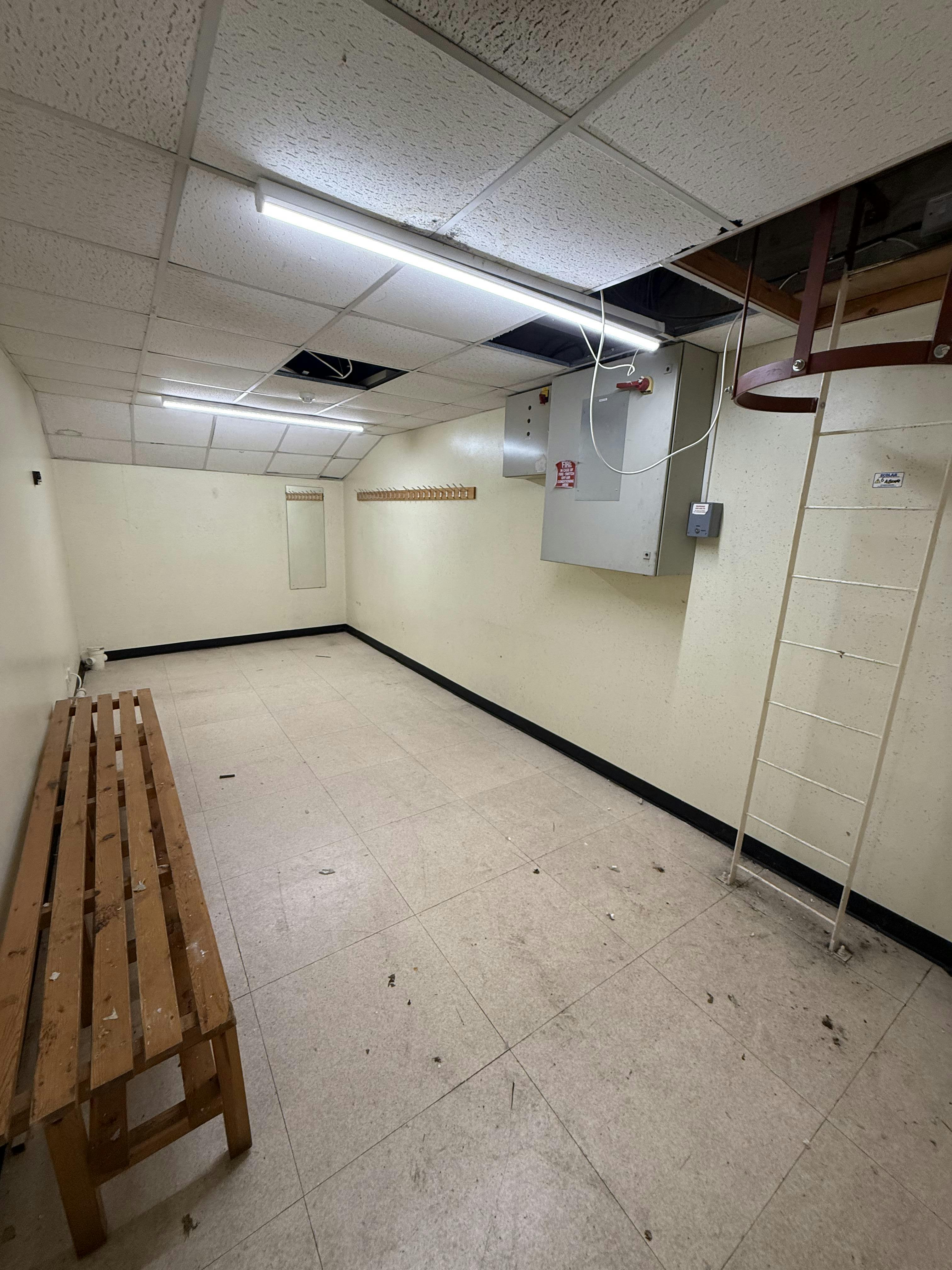 Unit 25, West Rivergate Shopping Centre, Peterborough To Let - 1st Floor Additional Storage.jpg