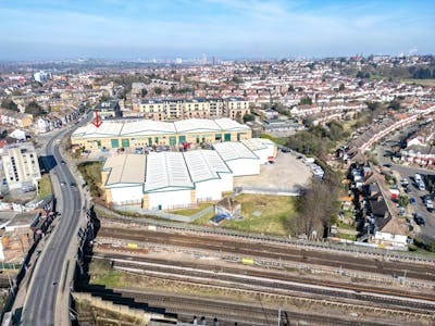 Unit 1 Falcon Park Industrial Estate, Neasden, Industrial To Let - Falcon Park - Neasden-130.jpg