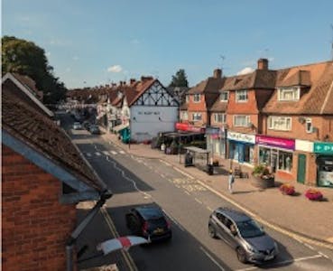 34 High Street, Chalfont St Peter, Office / Residential / Retail To Let / For Sale - Market Place Small.jpg