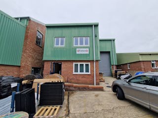 12 Blackbrook Business Park, Fareham, Industrial To Let - 20230726_160119.jpg