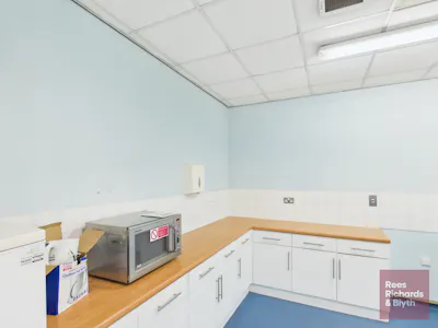 Ty Brwydran House, Swansea, Industrial / Warehouse To Let - CAM03725G0-PR0094-STILL010.jpg